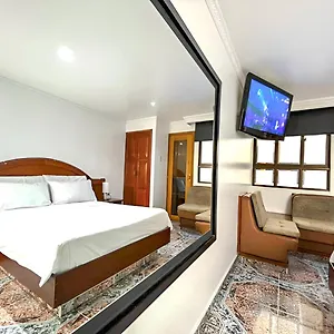 2* Hotel Lavid Kennedy